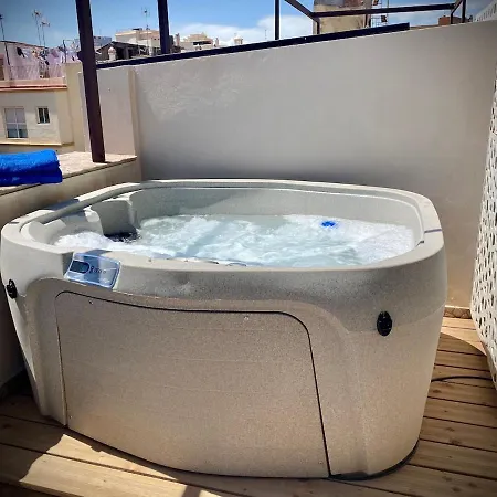 Duplex Con Terraza Y Jacuzzi En Centro Piso 2c アパート