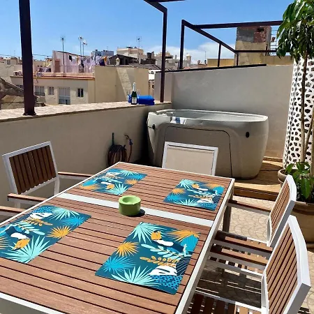 Duplex Con Terraza Y Jacuzzi En Centro Piso 2c マラガ
